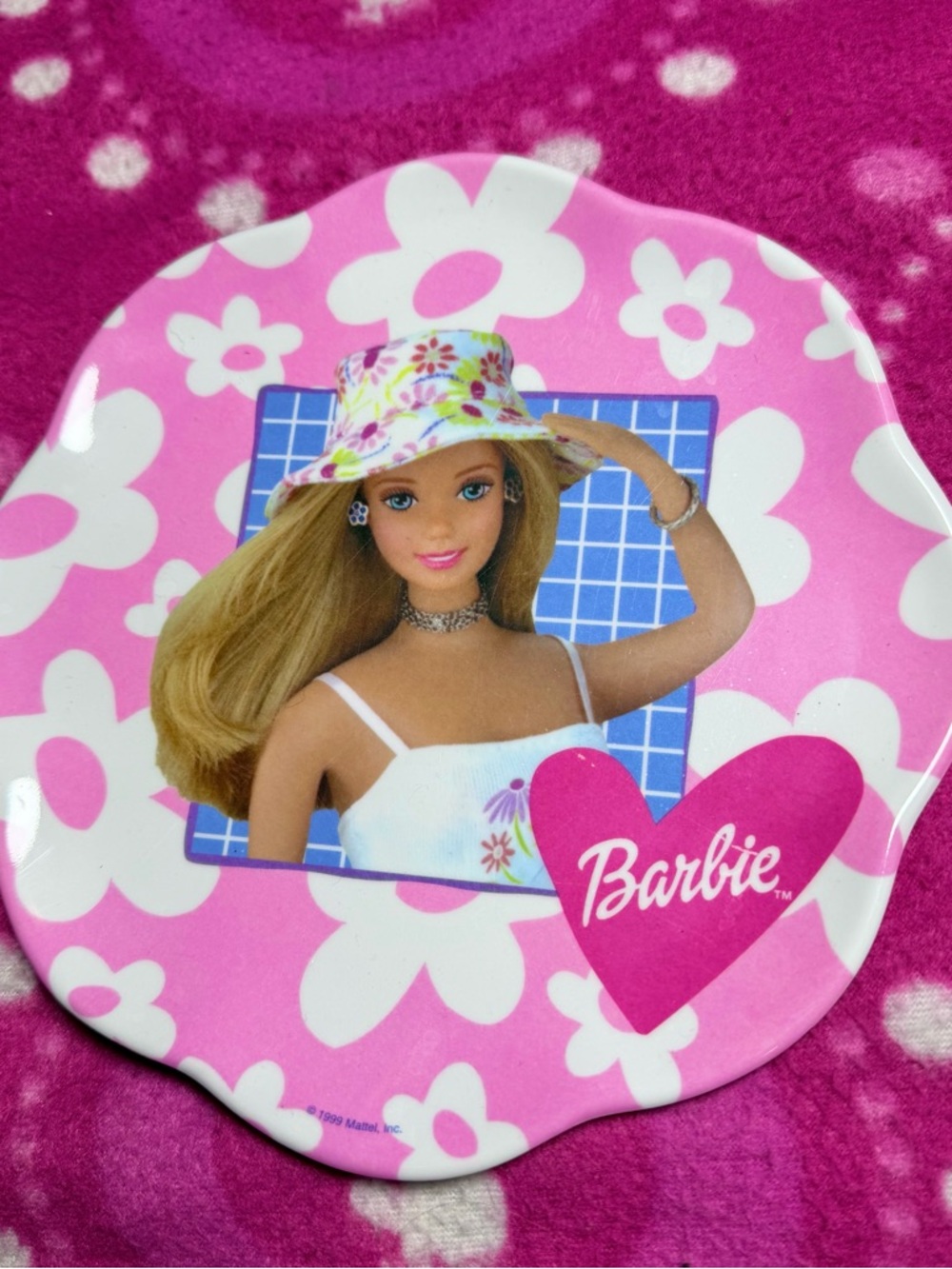 Vintage Barbie Flower Plate Pink White 1999 90’s